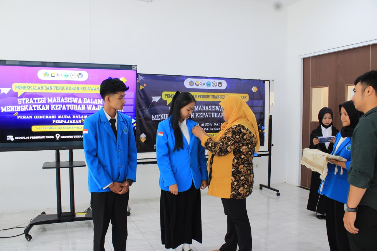 Kegiatan Pembekalan dan Pengukuhan Relawan Pajak Tax Center  Politeknik Negeri Jember: "STRATEGI MAHASISWA DALAM MENINGKATKAN KEPATUHAN WAJIB PAJAK: PERAN GENERASI MUDA DALAM REFORMASI PERPAJAKAN"